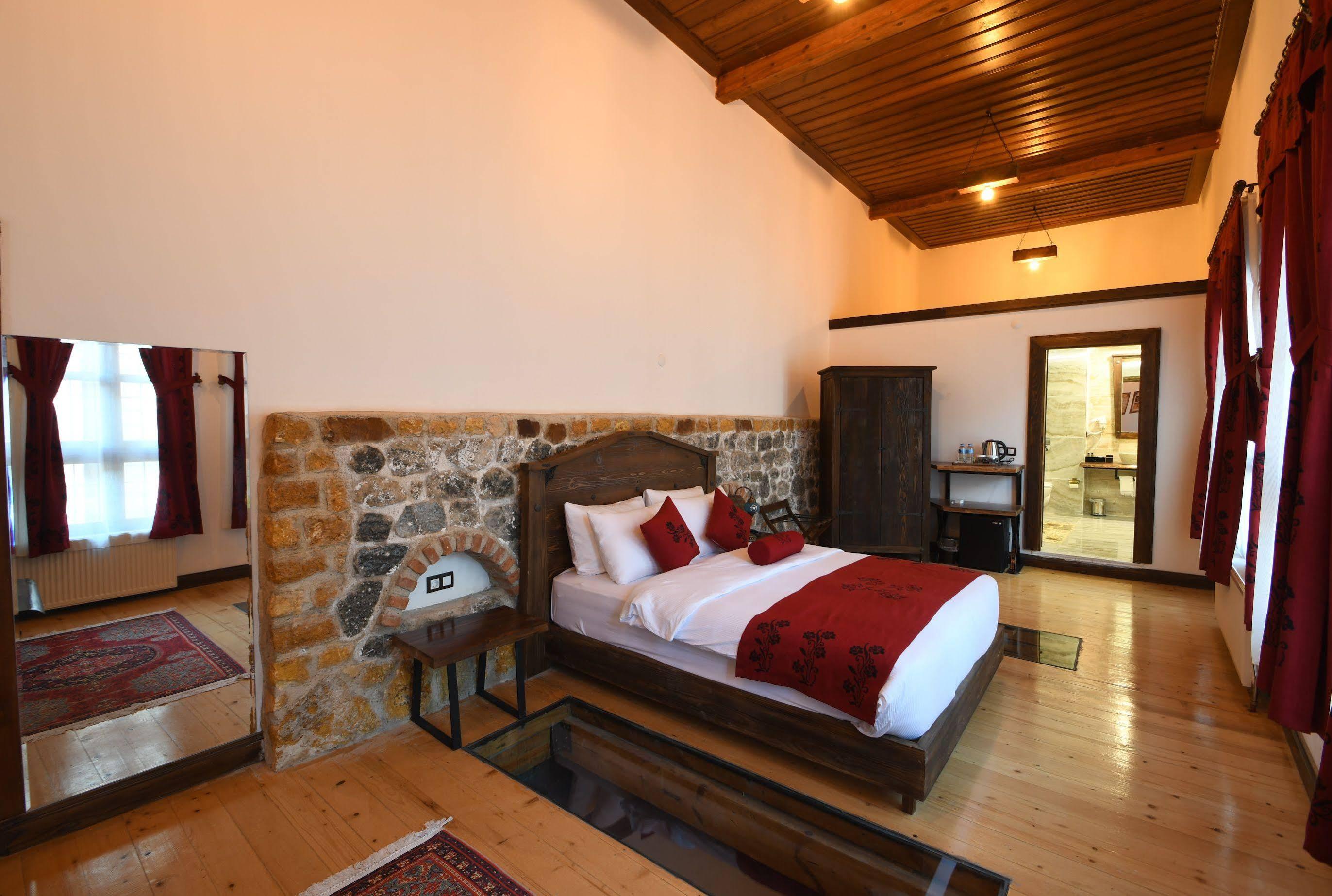 Yazmacilar Hani Otel Restaurant Tokat Exteriör bild
